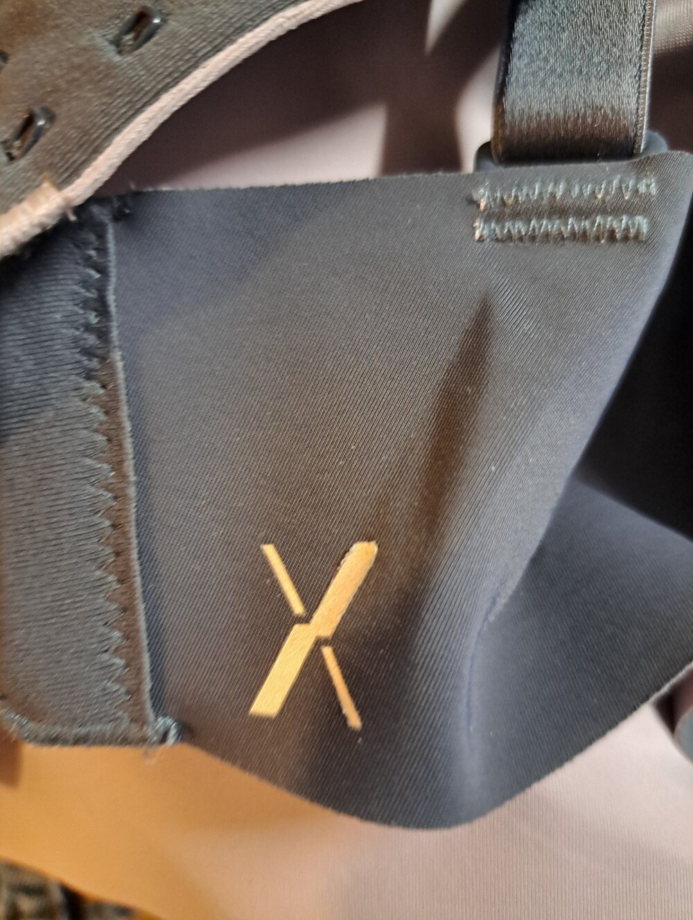 Knix Evolution Reversible Bra - Picture 7 of 7